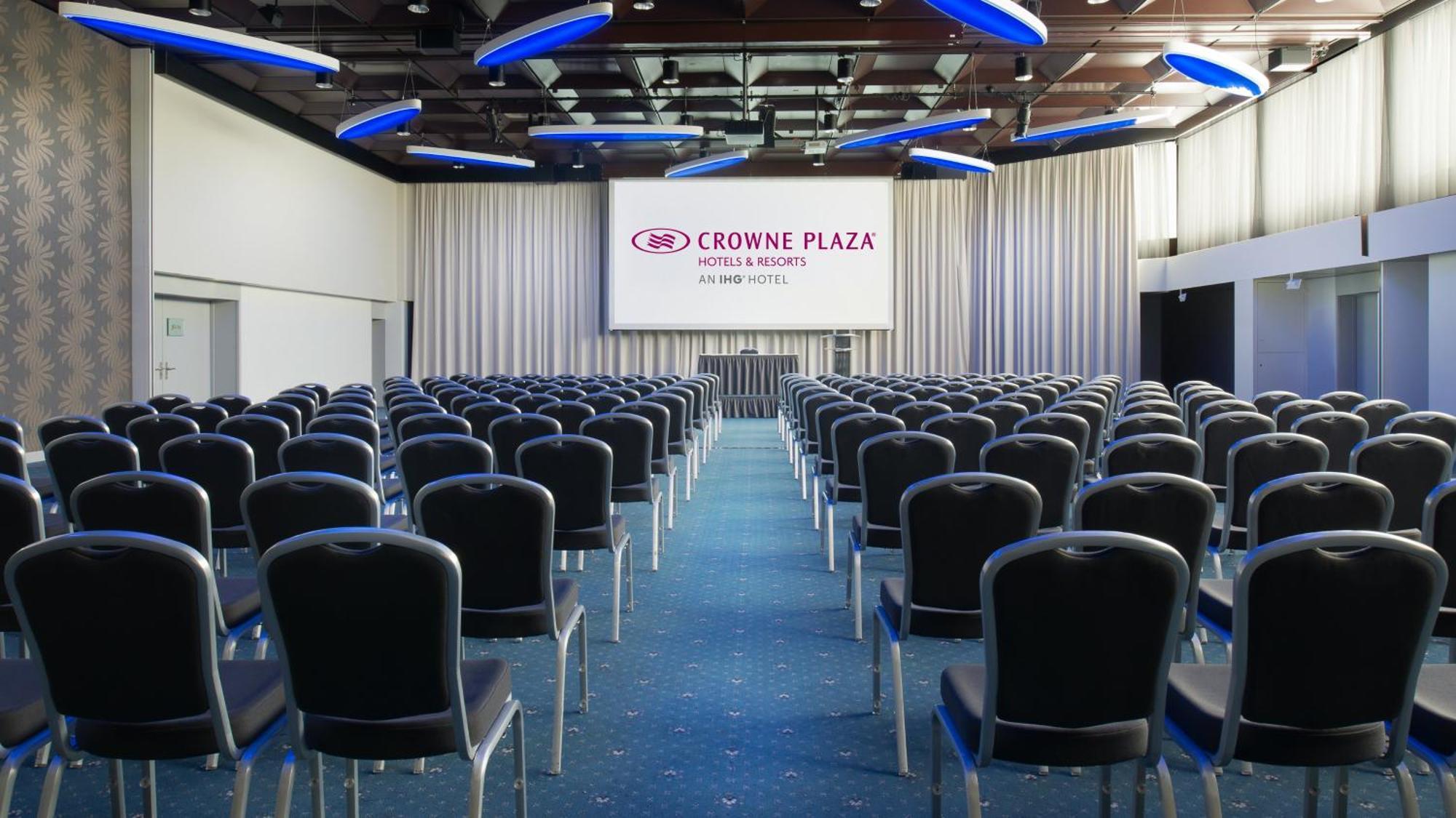 Crowne Plaza By Ihg Hotel Curych