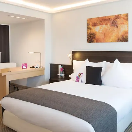 Crowne Plaza Zuerich By Ihg Hotel Buitenkant foto