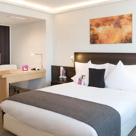 Crowne Plaza Zuerich By Ihg Hotel Buitenkant foto