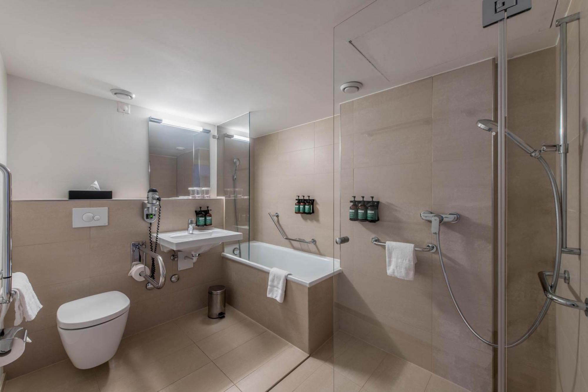 Hotel Crowne Plaza By Ihg Zürich